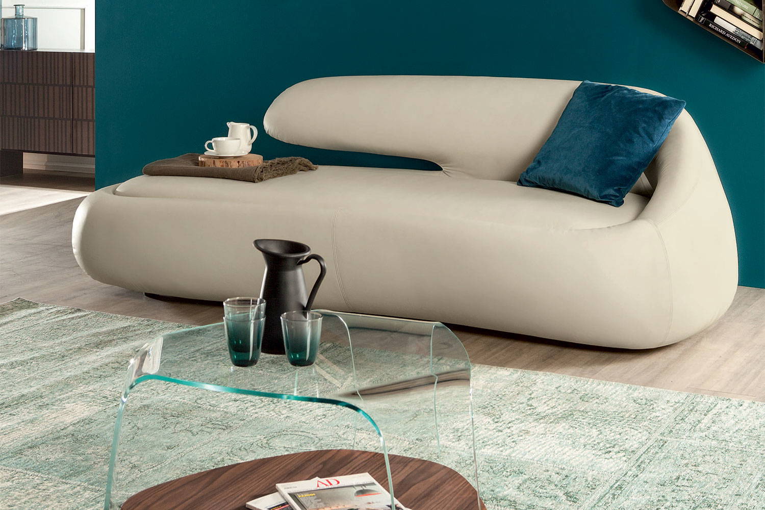 Duny sofa with Chakra coffee table by Tonin Casa