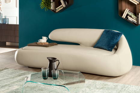 Duny sofa with Chakra coffee table by Tonin Casa