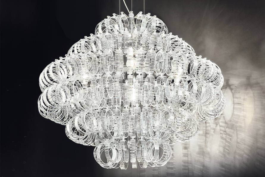 Ecos Chandelier