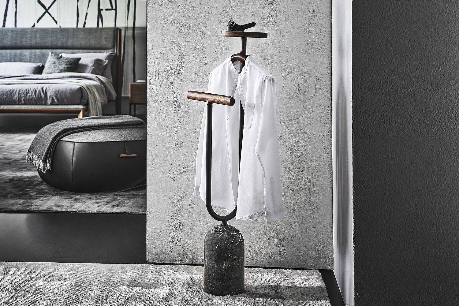 Ekero Coat Rack