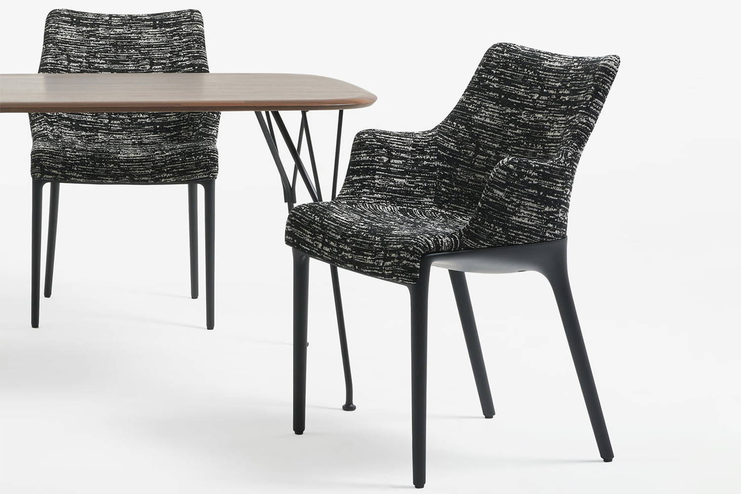 Eleganza Armchair by Kartell | room service 360°