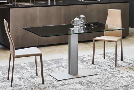Elvis kitchen table in a contemporary dining room