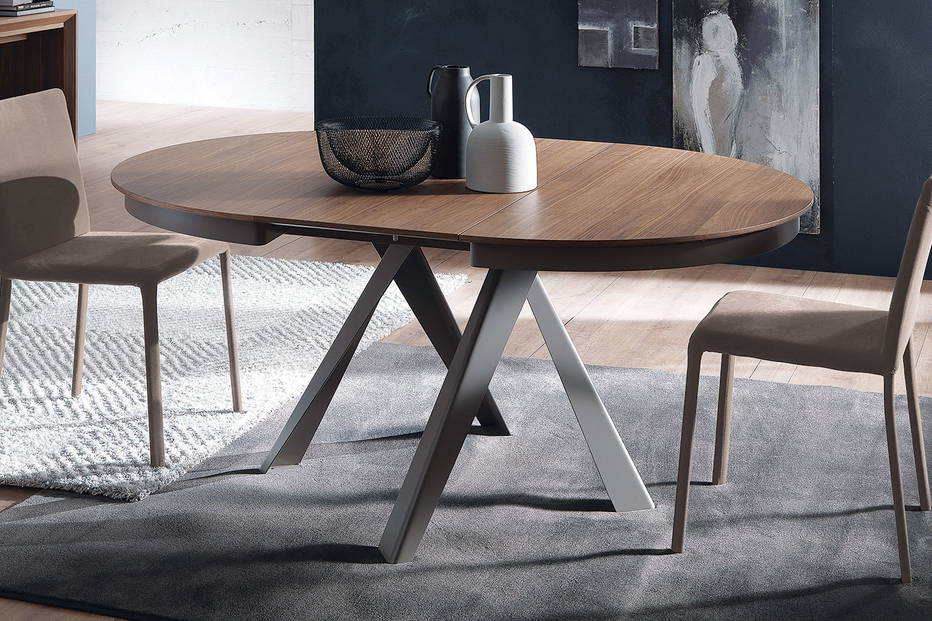Emisfero kitchen table with Canaletto Walnut wood top and matte bronze metal base with Lunette Dining Chairs