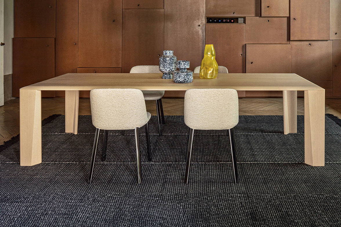 Enea Dining Table by Pianca Enea Dining Table by Pianca