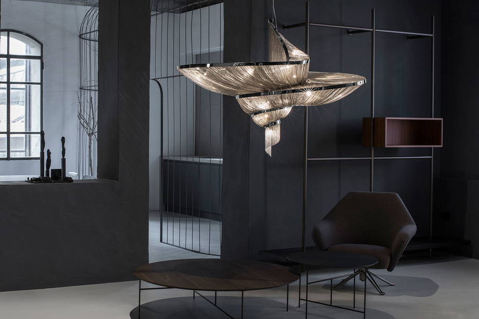 Epoque spiral chandelier by Terzani in a living area