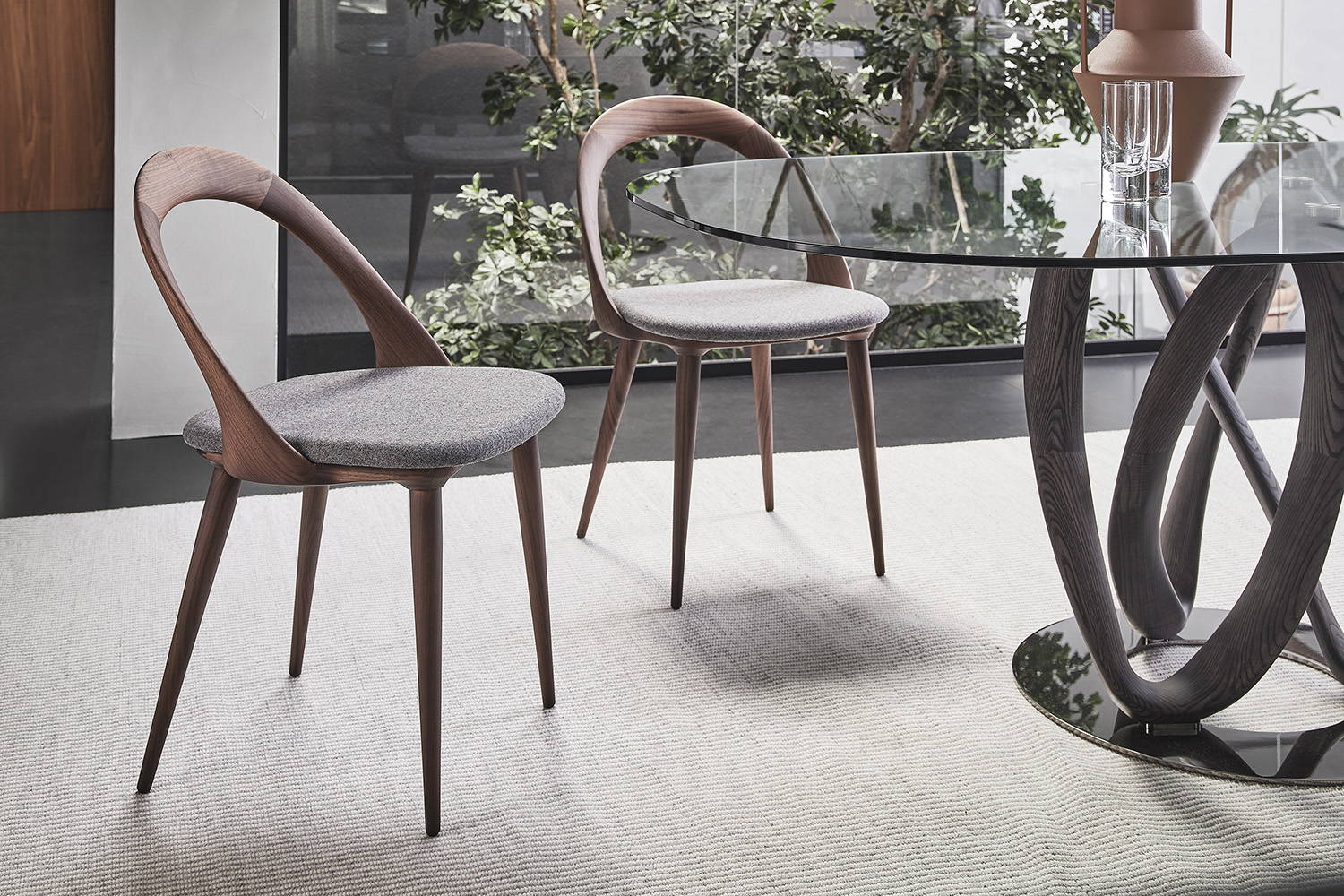 Ester Dining Chair