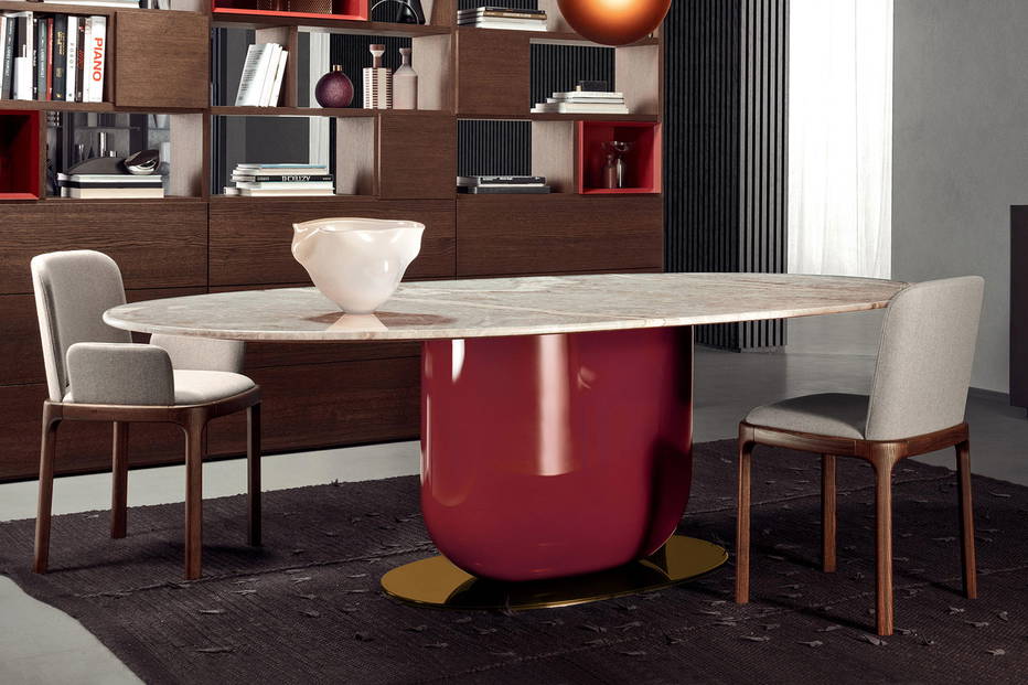 Ettore oval dining table by Pianca