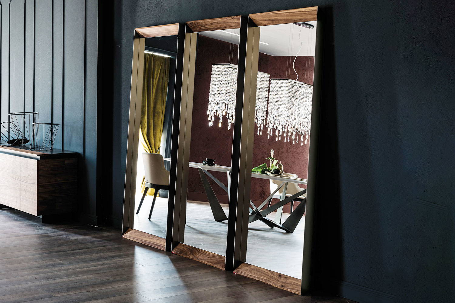 Narciso Umbrella Stand by Tonin Casa | room service 360°