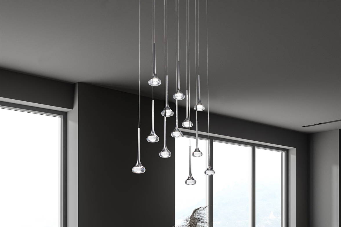 The Fairy 12 Cluster Suspension Light by Axolight. The Fairy 12 Cluster Suspension Light by Axolight.