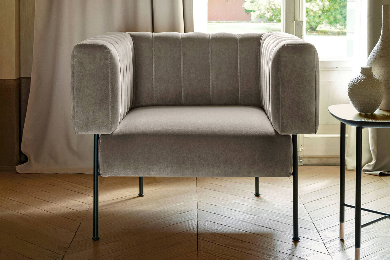 Fedra Armchair by Pianca
