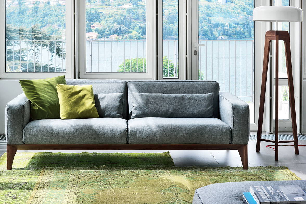 Fellow fabric sofa with Pileo floor lamp by Porada Fellow fabric sofa with Pileo floor lamp by Porada