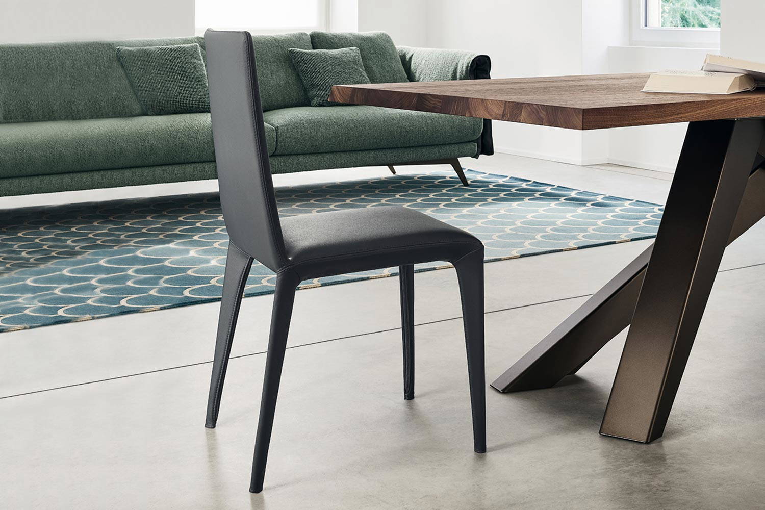 Filly Up Dining Chair Quickship