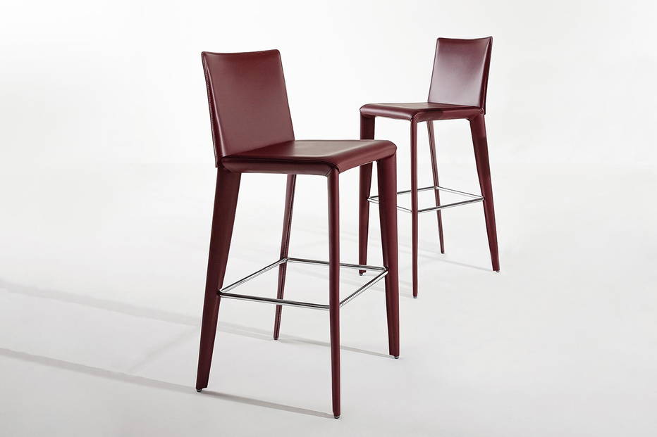 Filly Up Too hard leather bar stools by Bonaldo