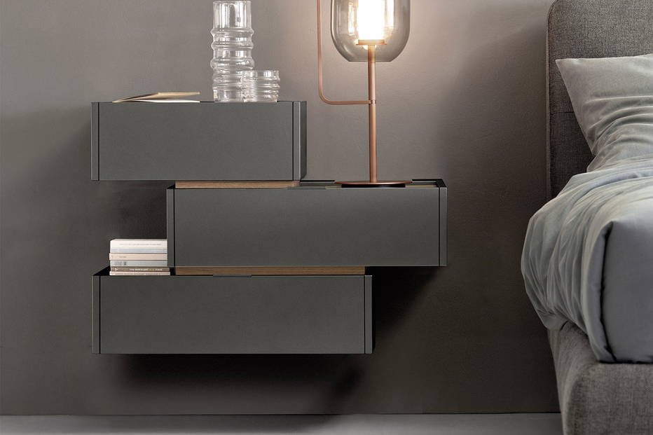 Filo wall-mounted nightstand by San Giacomo