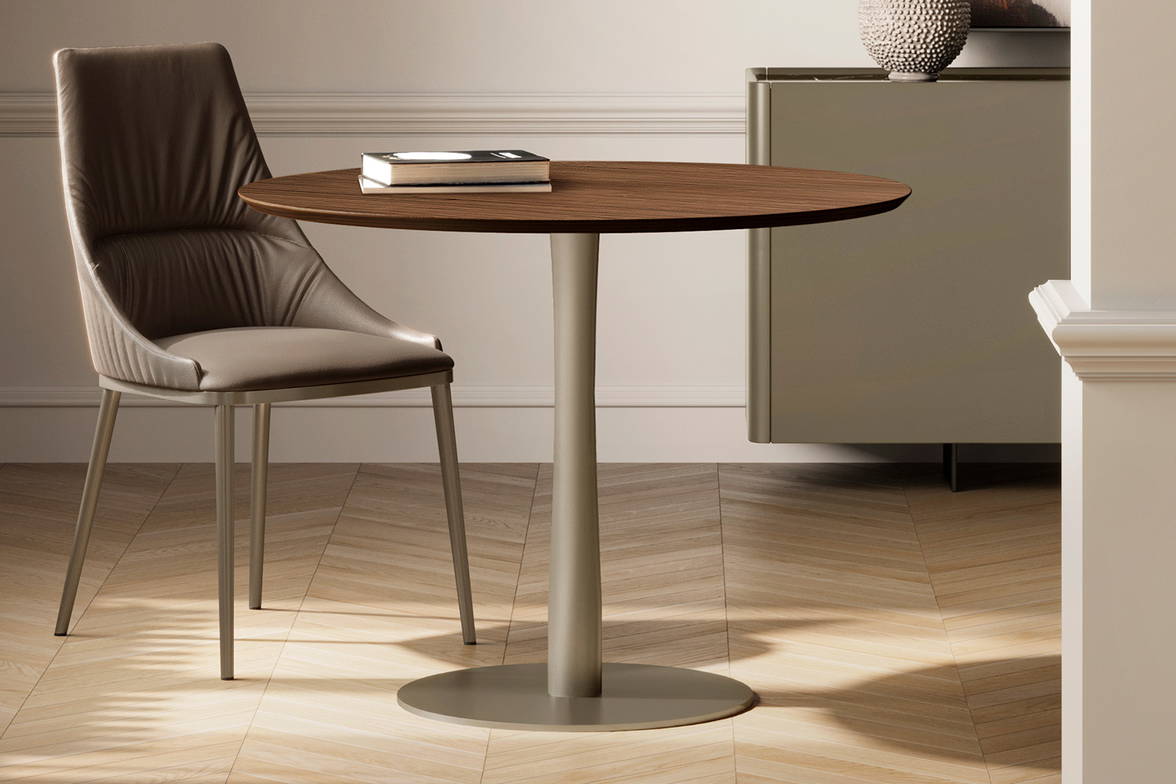 Filu bistro table with wood top and titanium color base Filu bistro table with wood top and titanium color base