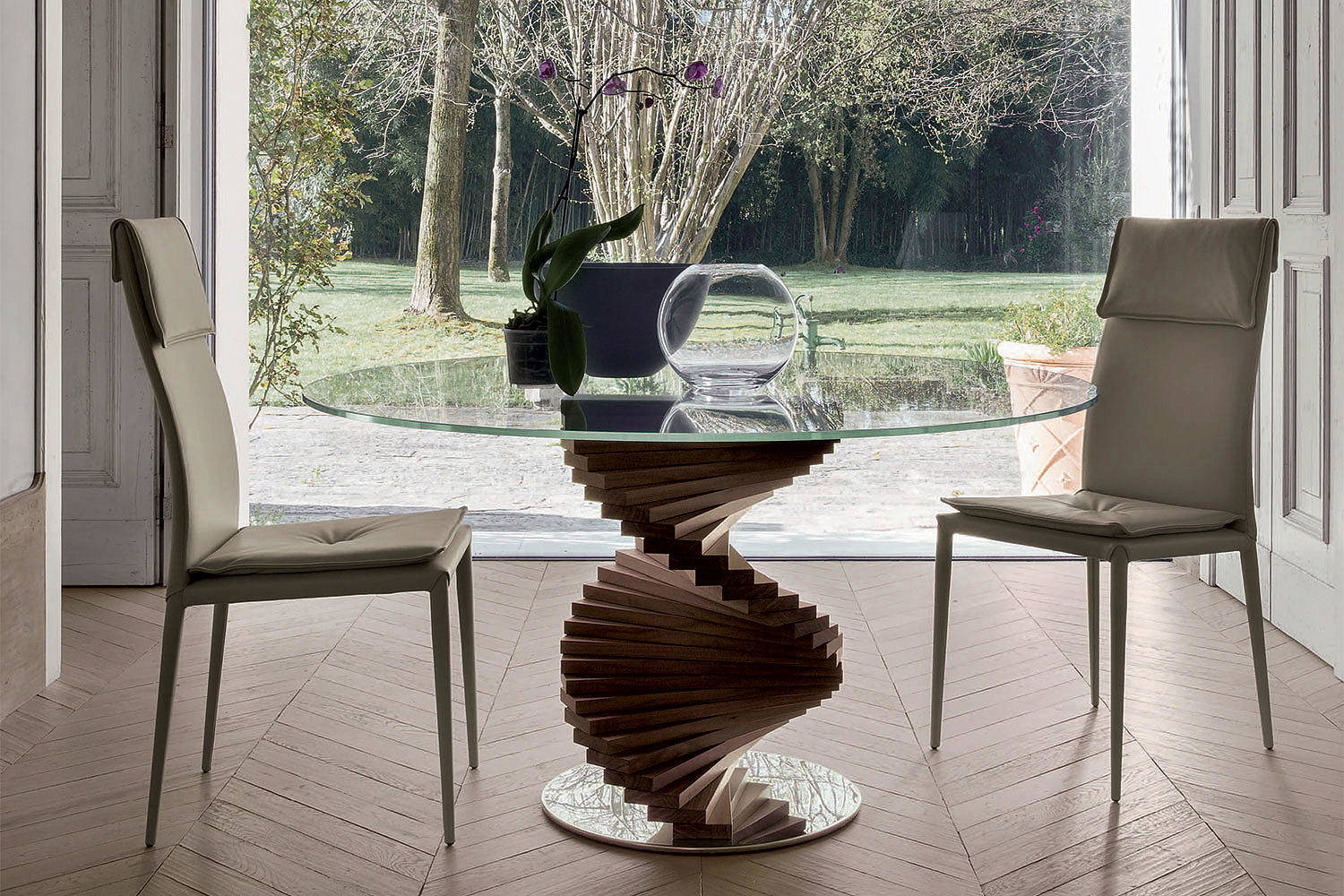Firenze dining table with Adria chairs by Tonin Casa