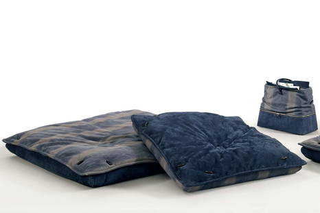 Floor square pillows small and large