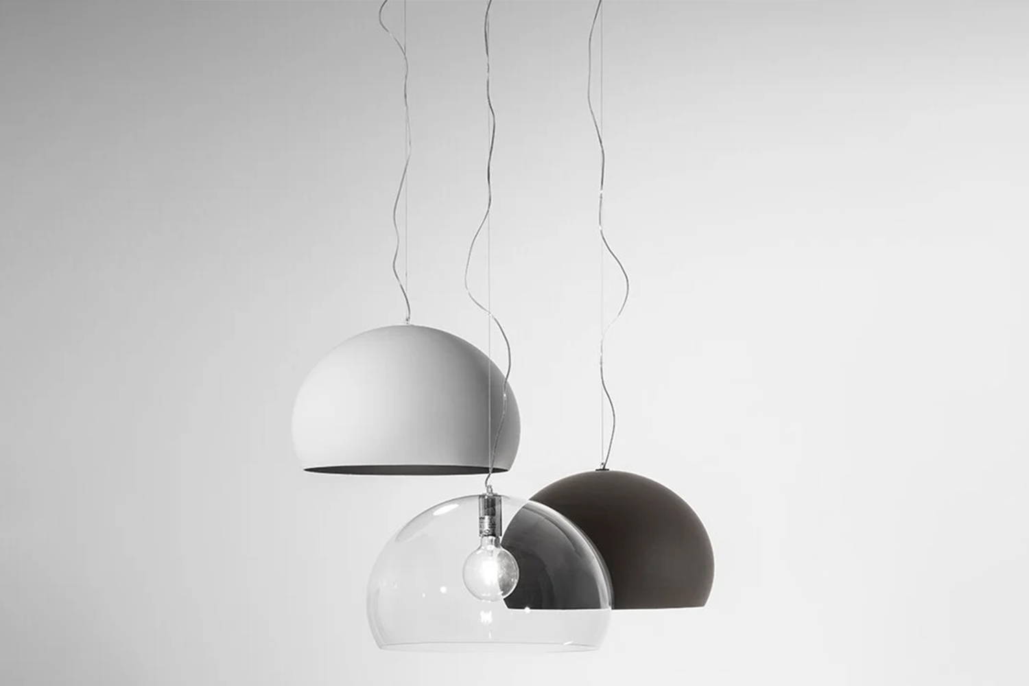 Small Fl/y Pendant Light by Kartell | room service 360°