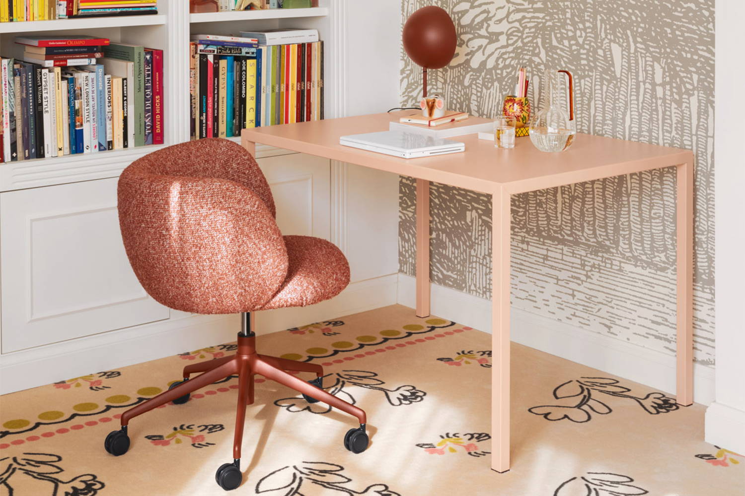 Fold Desk with Charlotte table Lamp and Mys Office Chair