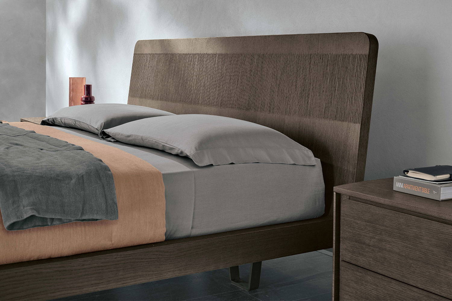 Tomasella Frame Bed - Thumbnail 2