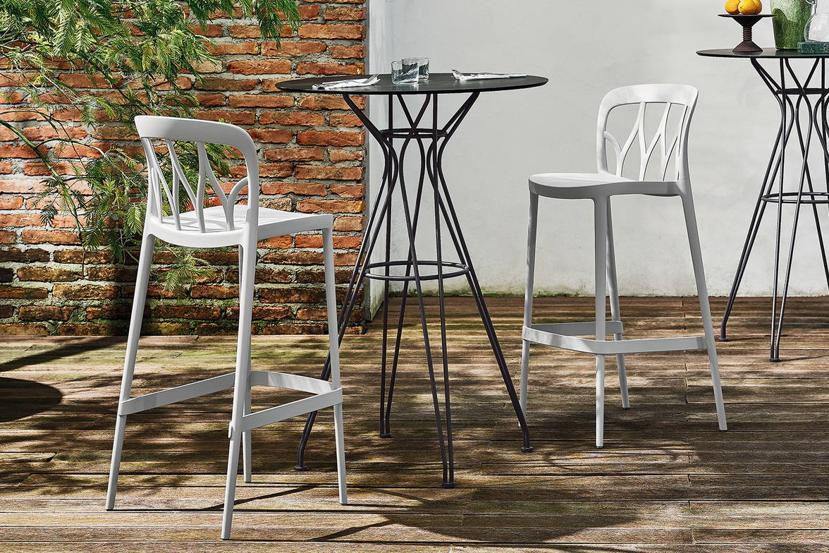 Galaxy bar stool designed by Pocci & Dondoli for Bontempi Casa Galaxy bar stool designed by Pocci & Dondoli for Bontempi Casa