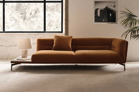 Gary Chaise with Table by Nicoline Italia