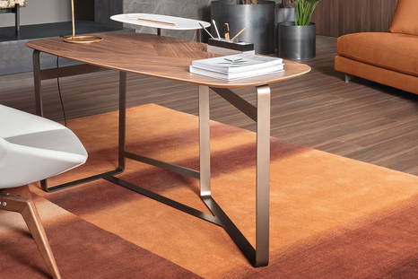 Gauss office desk with optional shelf by Bonaldo