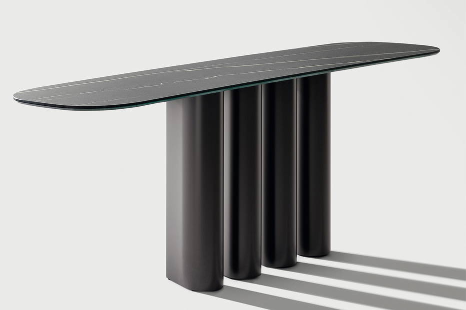 Geometric freestanding console by Bonaldo