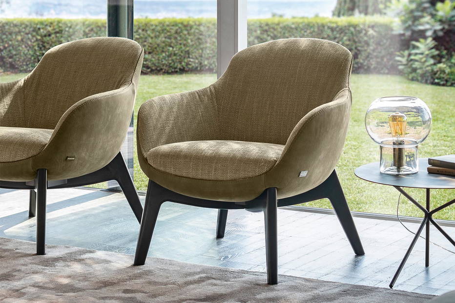 Ghirla armchairs by Nicoline Italia