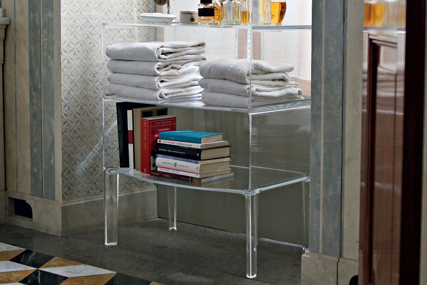 Kartell Ghost Buster Side Table - Thumbnail 5