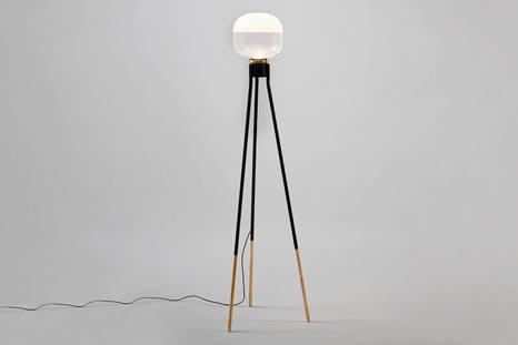 Ghost floor lamp by Midj