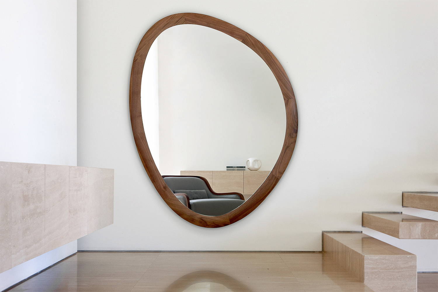 Four Seasons Square Mirror by Porada | room service 360°