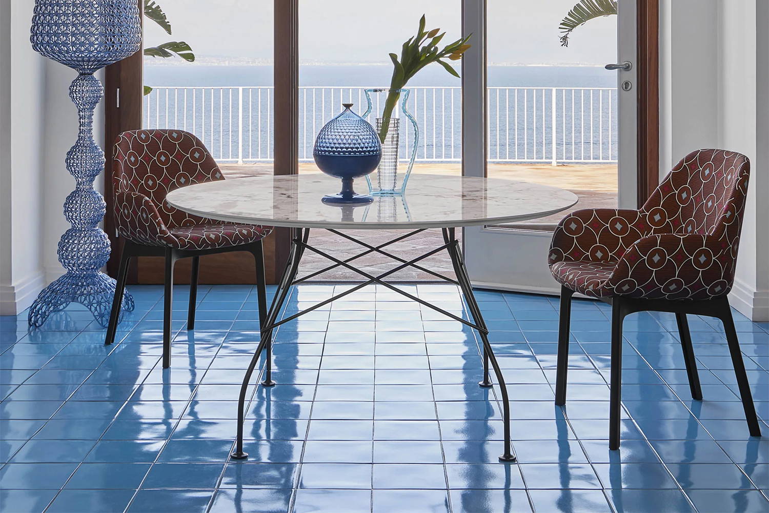 Glossy kitchen table with glossy white ceramic top 