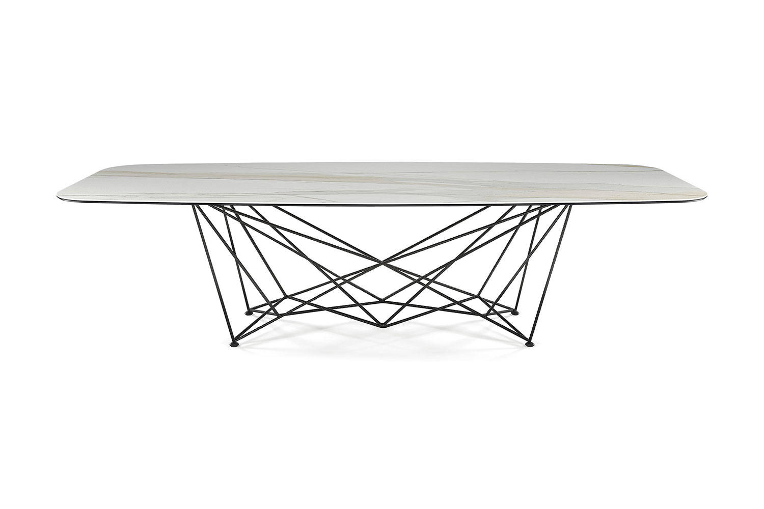 Gordon Keramik Dining Table by Cattelan Italia | room service 360°