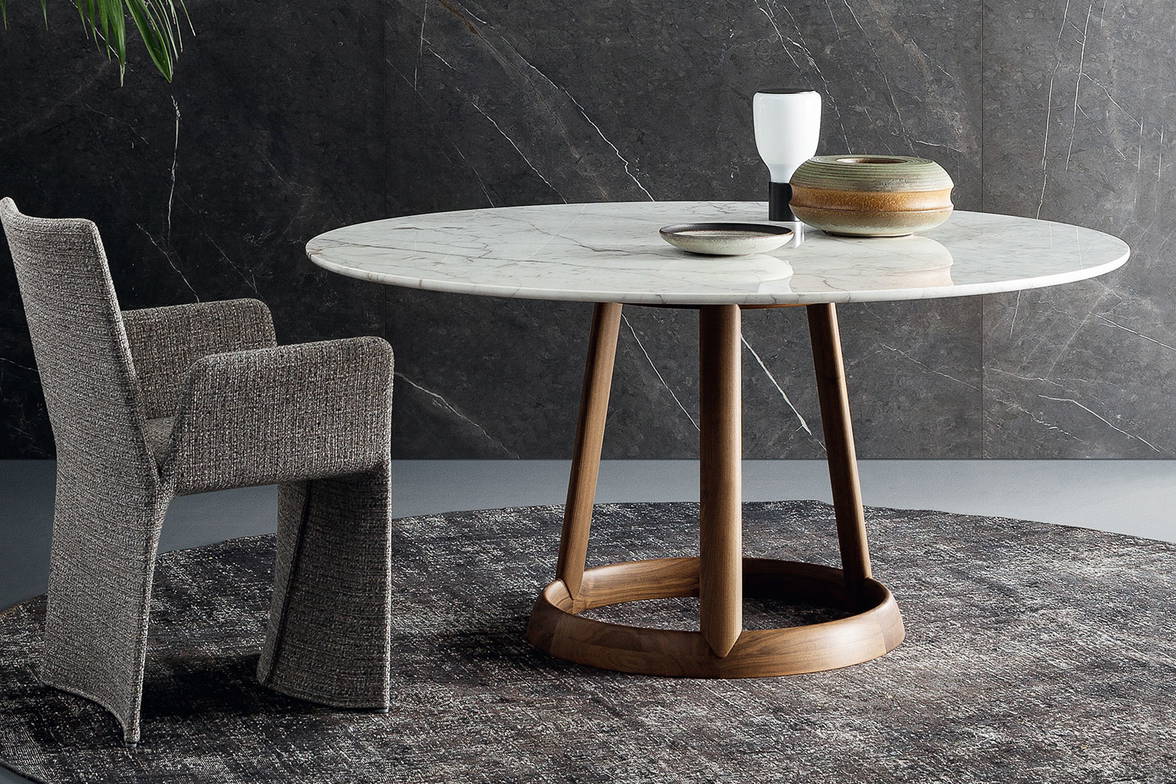 Greeny round dining table with Ketch dining chair by Bonaldo Greeny round dining table with Ketch dining chair by Bonaldo
