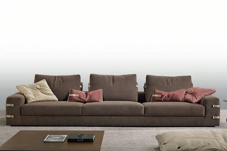 Gregory XL sofa front view