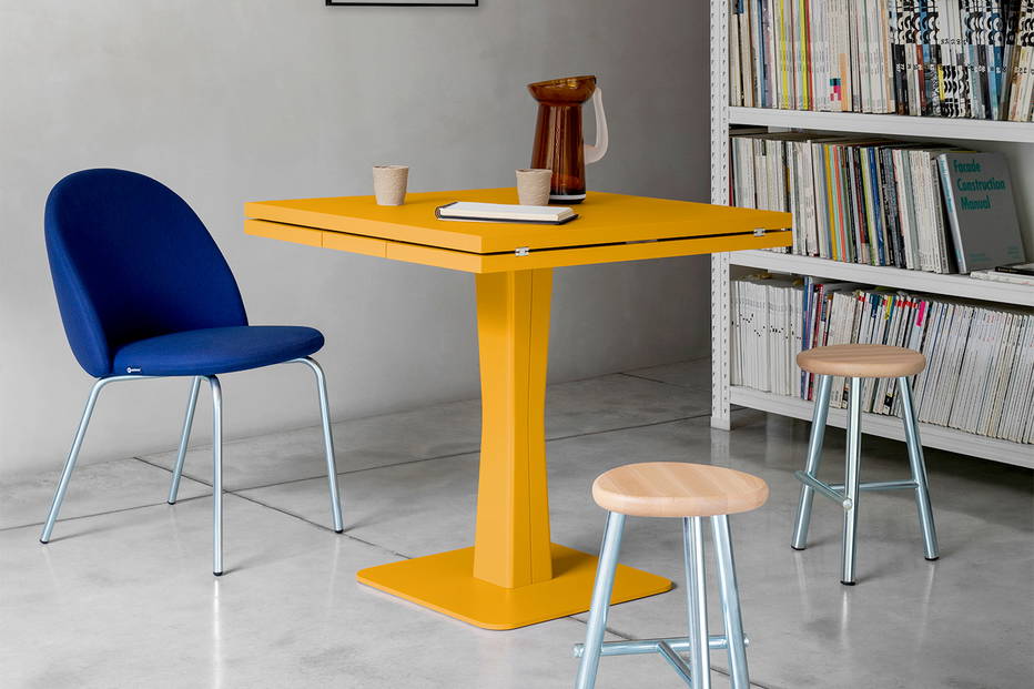 Gualtiero Extension Bistro Table