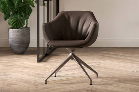 Halia armchair by Ozzio Italia