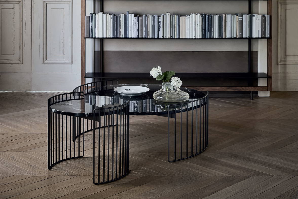 The Harpe end table with the Harpe coffee table. The Harpe end table with the Harpe coffee table.
