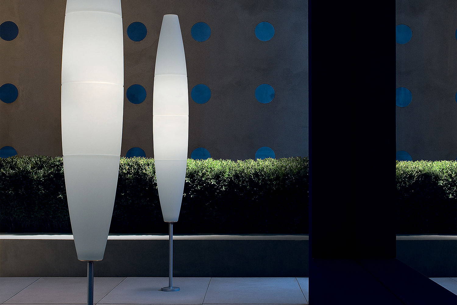Havana Outdoor Floor Lamp by Foscarini | room service 360°