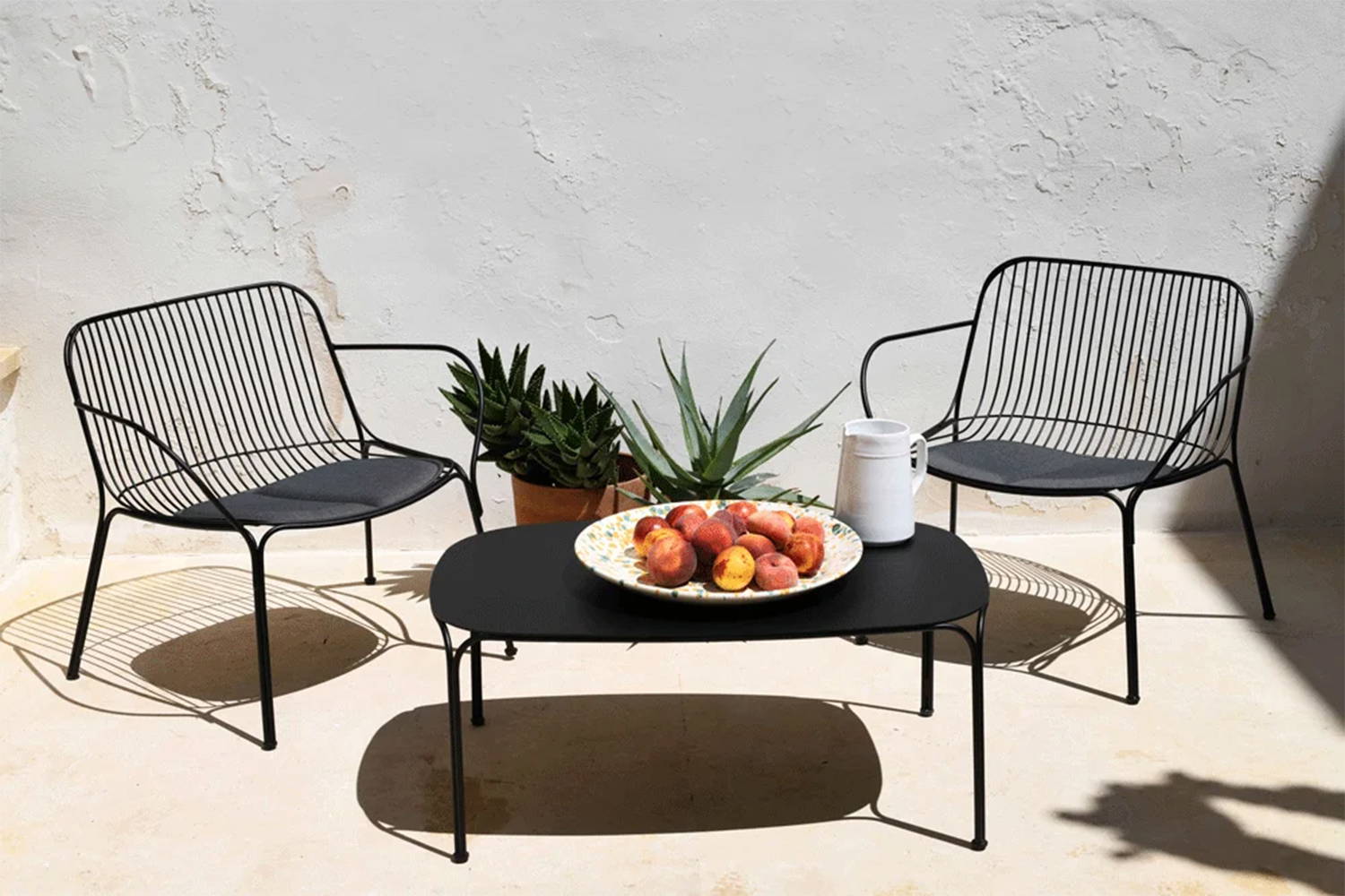 Hiray coffee table designed by Ludovica and Roberto Palomba