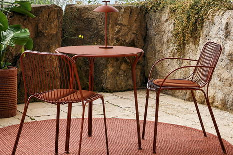 Hiray Bistro Table in rust finish with the Geen-A Mini Table Lamp in brick red finish