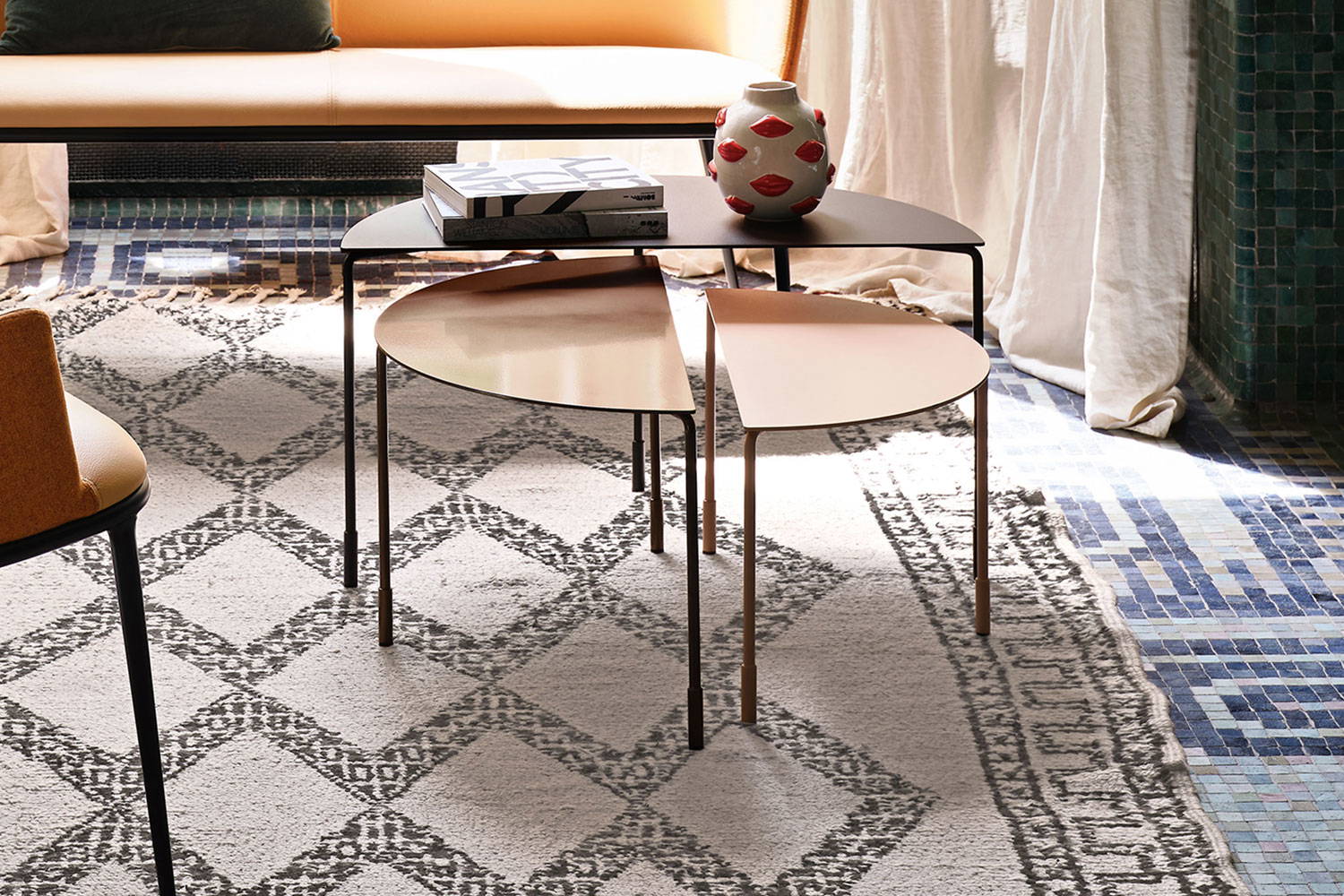 Hoodi coffee tables by Midj