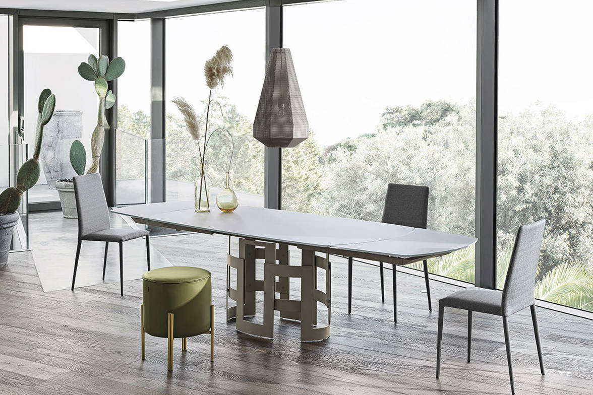 Imperial extension dining table by Pocci & Dondoli for Bontempi Casa Imperial extension dining table by Pocci & Dondoli for Bontempi Casa