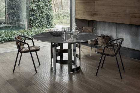 Imperial round dining table by Pocci & Dondoli for Bontempi Casa