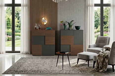 Version 41 (left) and 40 (right) of the Incontro Cupboard