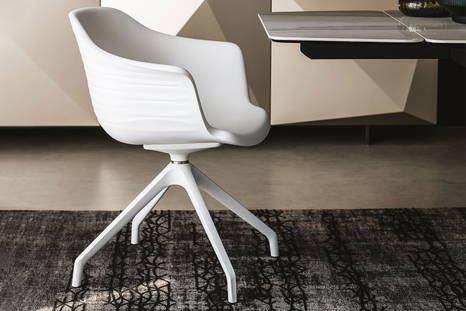 Indy 4 Spokes dining chair by Cattelan Italia
