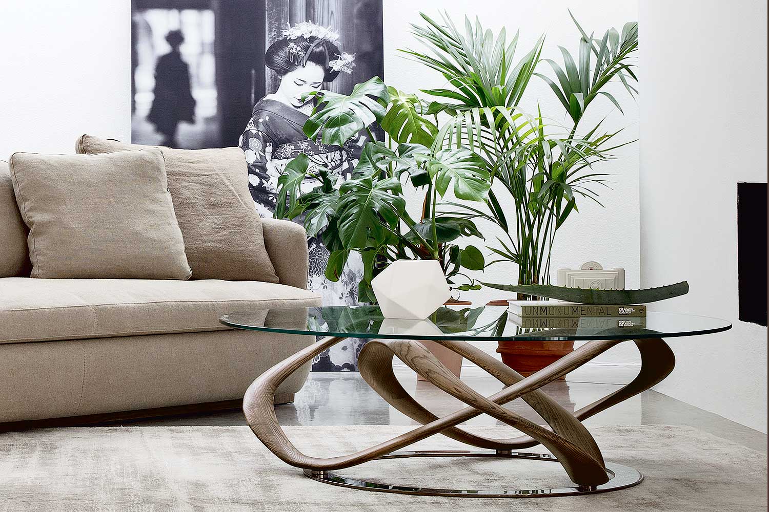 Porada インフィニティ　ローテーブル Infinity Oval Coffee Table by Porada | room service 360°
