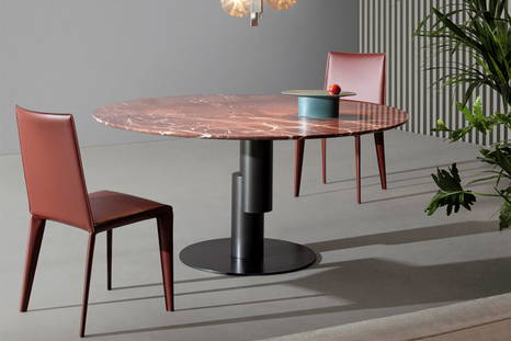 Innesti dining table with Filly Up dining chairs by Bonaldo