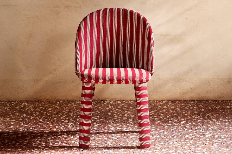 Iola Socks Dining Chair